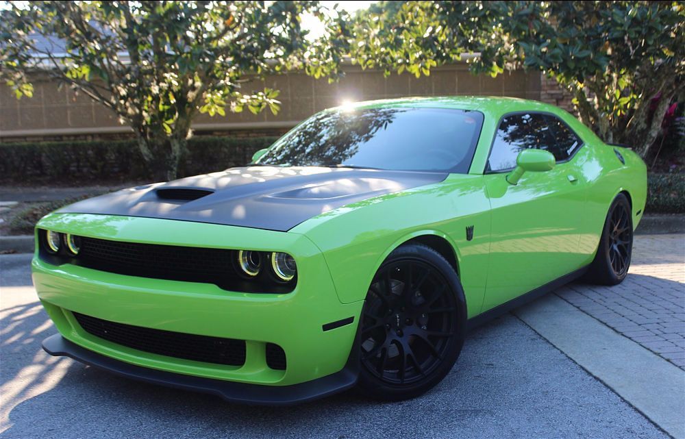 i-belong-to-nobody-challenger-of-the-day-2015-challenger-scat-pack